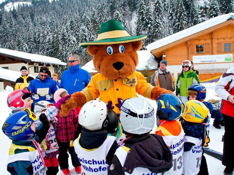 Bollo tussen de skiërtjes