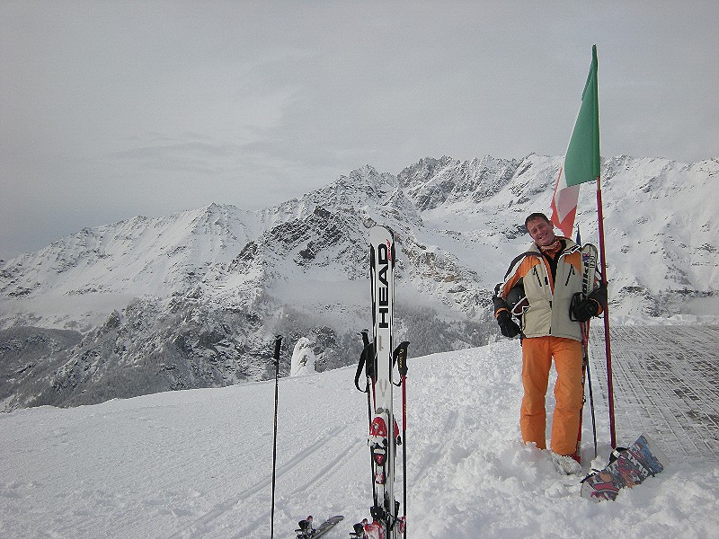 Handig om te weten of je in Italië of Zwitserland aan het skiën bent!