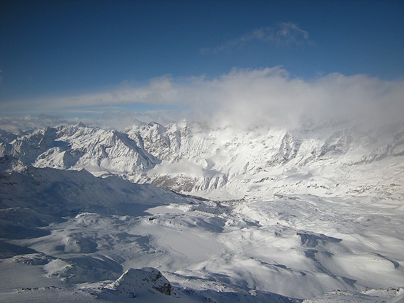 Genieten van de mooie uitzichten in Valle d'Aosta....